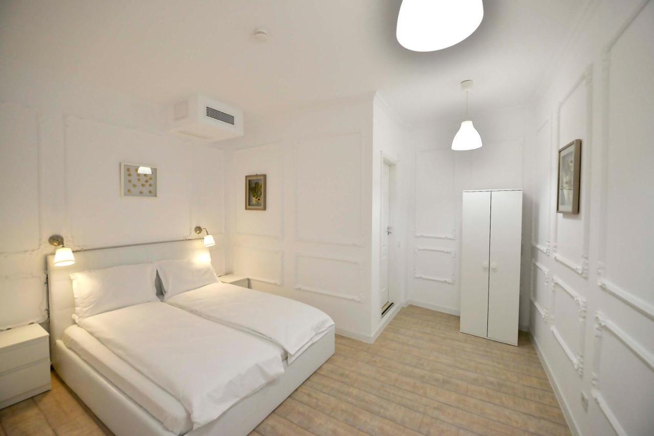 Otilia Aparthotel Bukarest Kültér fotó